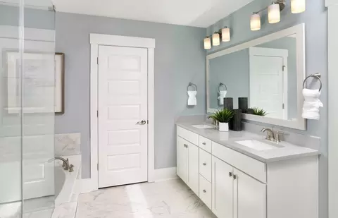 Bath - 107 Midpoint Blvd, Bluffton, SC 29910 photo 2 of 4