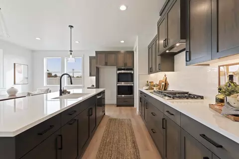 Kitchen - 10516 W Cloudburst St, Star, ID 83669 photo 2 of 7