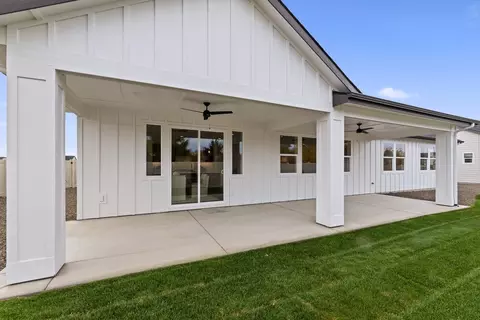 Exterior - 10516 W Cloudburst St, Star, ID 83669 photo 5 of 8
