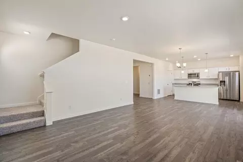 Living - 957 Andrews Crest Dr, Berthoud, CO 80513 photo 1 of 5