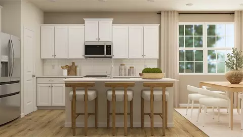 176 Holly Oak Ct, Fountain Inn, SC 29644