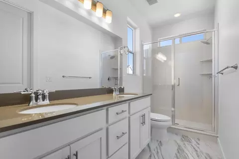 Bath - 3336 W 1570 N, Provo, UT 84601 photo 4 of 4