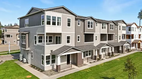 3276 N Grandmill Ln UNIT 103, Coeur D Alene, ID 83814