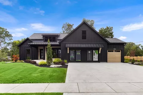 7609 Clementine Ave, Byron Center, MI 49315