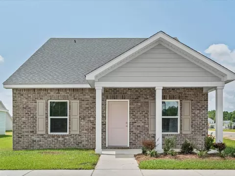 427 Pimento Cir, Ocean Springs, MS 39564