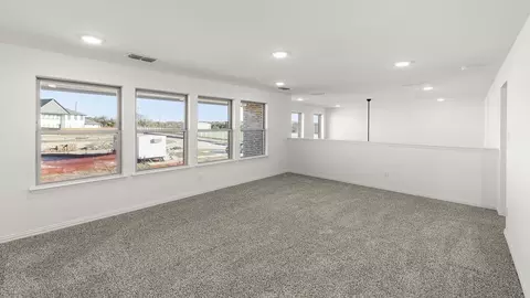 Living - 701 Wicklow Ct, Celina, TX 75009 photo 4 of 4