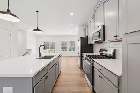 Kitchen - 32 Silverbell Ave, Berlin, NJ 08009 photo 5 of 5