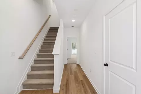 Entry Way - 32 Silverbell Ave, Berlin, NJ 08009 photo 4 of 4