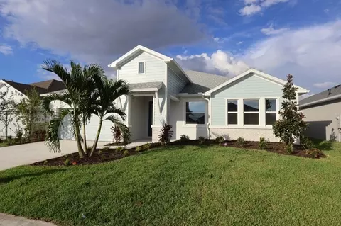12816 Salty Dog Xing, Palmetto, FL 34221