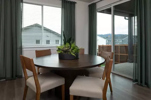 Dining - 3702 SW 38th St, Gresham, OR 97080 photo 1 of 5