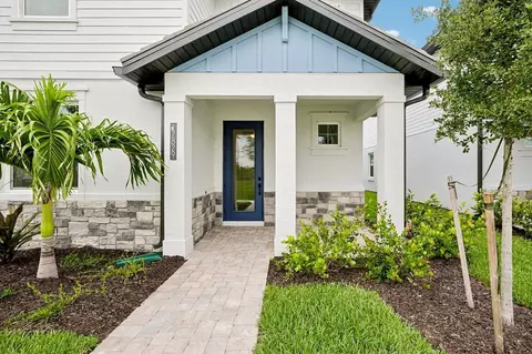 17829 Broadleaf Loop, Venice, FL 34293