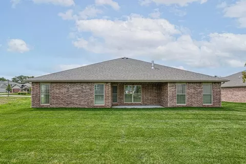 Exterior - 25490 84th St, Lenexa, KS 66227 photo 5 of 12