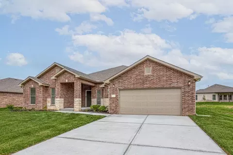 Exterior - 25490 84th St, Lenexa, KS 66227 photo 3 of 12