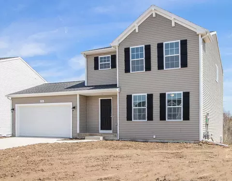 8021 Moonlight Creek Ln, Fowlerville, MI 48836