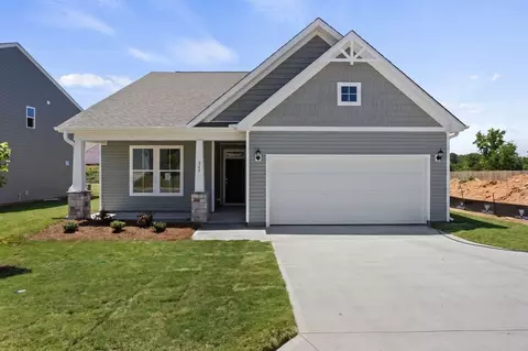 247 Pretoria Dr, Woodruff, SC 29388