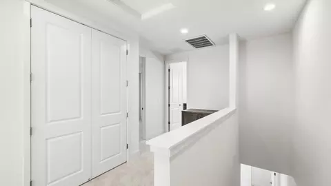 Entry Way - 1719 Central Pkwy, Dublin, CA 94568 photo 4 of 5