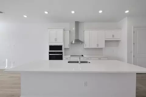 Kitchen - 6523 Trailblaze Bnd, Saint Cloud, FL 34771 photo 1 of 5