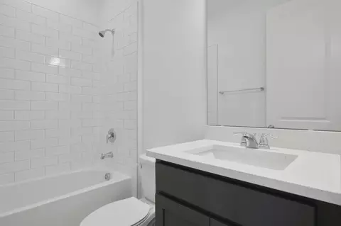 Bath - 6523 Trailblaze Bnd, Saint Cloud, FL 34771 photo 1 of 5