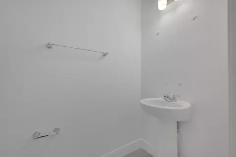 Bath - 6523 Trailblaze Bnd, Saint Cloud, FL 34771 photo 5 of 5
