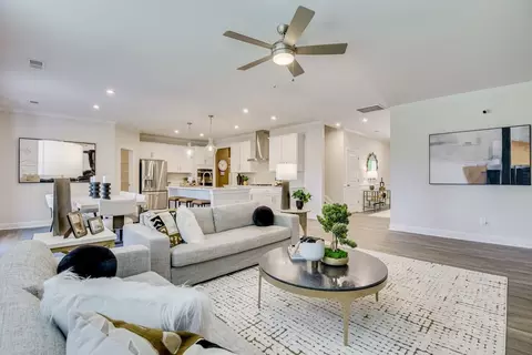 Living - 3123 Wainwright Ct, Florence, SC 29501 photo 8 of 8