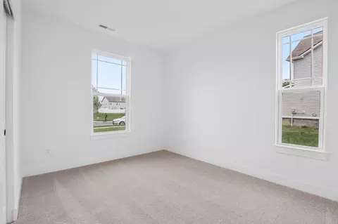 Bedroom - 7973 Mulberry Rd, Pendleton, IN 46064 photo 3 of 11