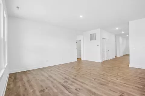 Living - 7973 Mulberry Rd, Pendleton, IN 46064 photo 1 of 4