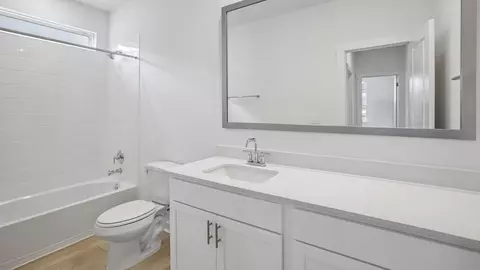 Bath - 417 Eagle Canyon Dr, Leander, TX 78641 photo 1 of 6