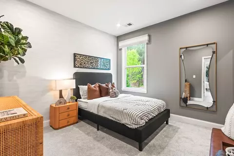 Bedroom - 3801 Circollo Dr, Covington, KY 41017 photo 5 of 5