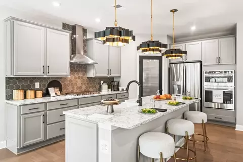 Kitchen - 3801 Circollo Dr, Covington, KY 41017 photo 2 of 13