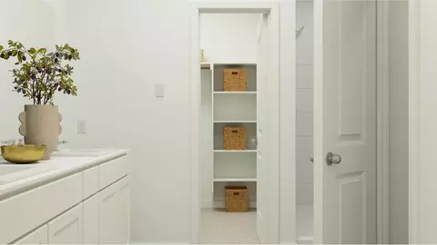 Bath - 3622 Compass Pointe Ct, Angleton, TX 77515 photo 2 of 5