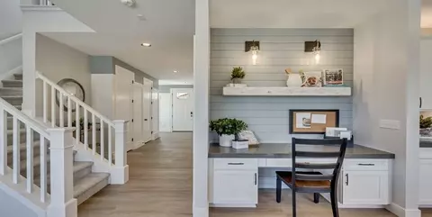 Entry Way - 2106 W 2530 N, Clinton, UT 84015 photo 4 of 7