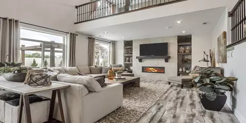 Living - 2106 W 2530 N, Clinton, UT 84015 photo 2 of 3