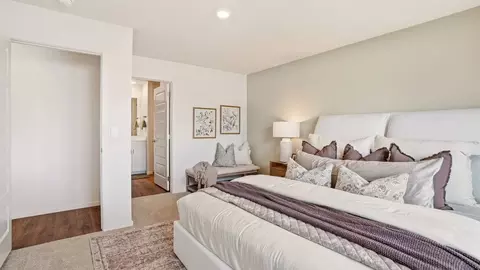 Bedroom - 602 Duffer Loop, Deer Park, WA 99006 photo 2 of 3