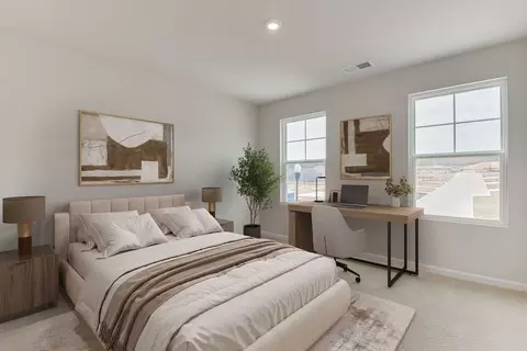 Bedroom - 271 Sparrow Ln, Thomson, GA 30824 photo 4 of 10