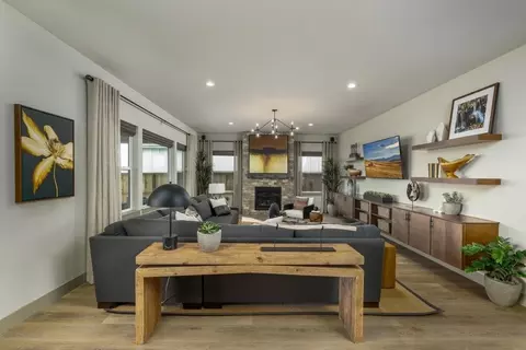 Living - 805 Halfpipe St, Belgrade, MT 59714 photo 2 of 3