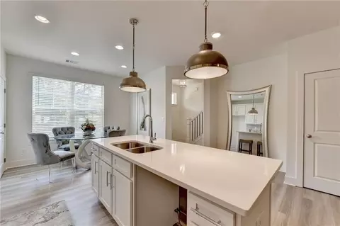 Kitchen - 263 Barracks Way, Hoschton, GA 30548 photo 6 of 14