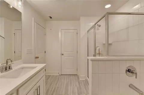 Bath - 263 Barracks Way, Hoschton, GA 30548 photo 6 of 7