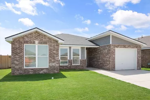 5901 154th St, Lubbock, TX 79424