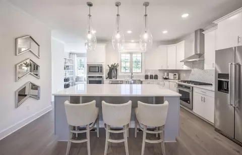 201 Shore Ct, Marlboro, NJ 07746