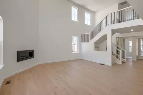Living - 24734 E Kettle Ct, Aurora, CO 80016 photo 1 of 3