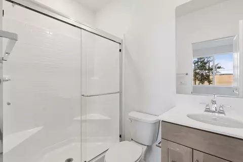 Bath - 8137 Scottsbluff Dr, Chino, CA 91708 photo 4 of 4
