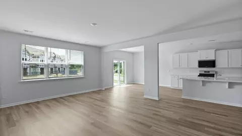 Living - 314 Sweetspire St, Moncks Corner, SC 29461 photo 1 of 3