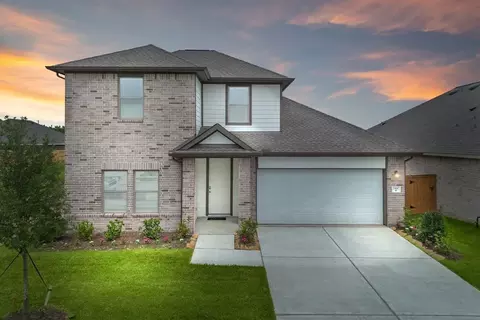 Exterior - 3626 Compass Pointe Ct, Angleton, TX 77515 photo 4 of 8