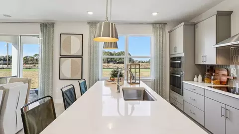 Kitchen - 1726 Puffin Rd, Saint Cloud, FL 34771 photo 4 of 5