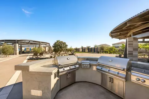 View/Area - 1434 E Coconino Way, Gilbert, AZ 85298 photo 9 of 14