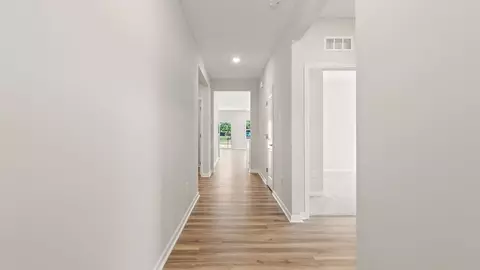 Entry Way - 2204 Hackberry St, Springfield, OH 45505 photo 1 of 6