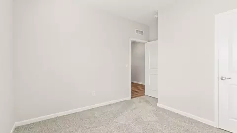 Bedroom - 2204 Hackberry St, Springfield, OH 45505 photo 5 of 17