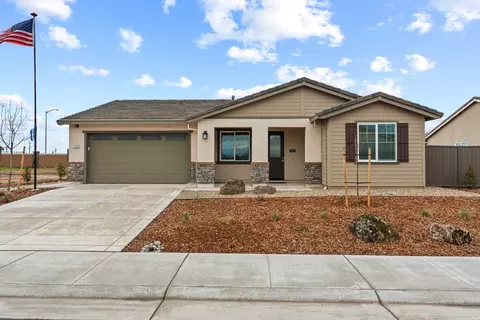 Exterior - 1233 Mccabe Cir, Galt, CA 95632 photo 3 of 8