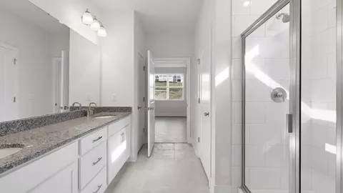 Bath - 610 River Bottom Rd, Fletcher, NC 28732 photo 3 of 5