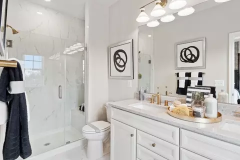 Bath - 11735 Cygnet Dr, Waldorf, MD 20601 photo 2 of 9
